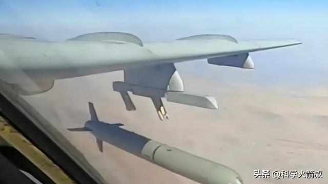 兵中那些尖端的空天武器冰球突破游戏网站聊聊阅(图3)