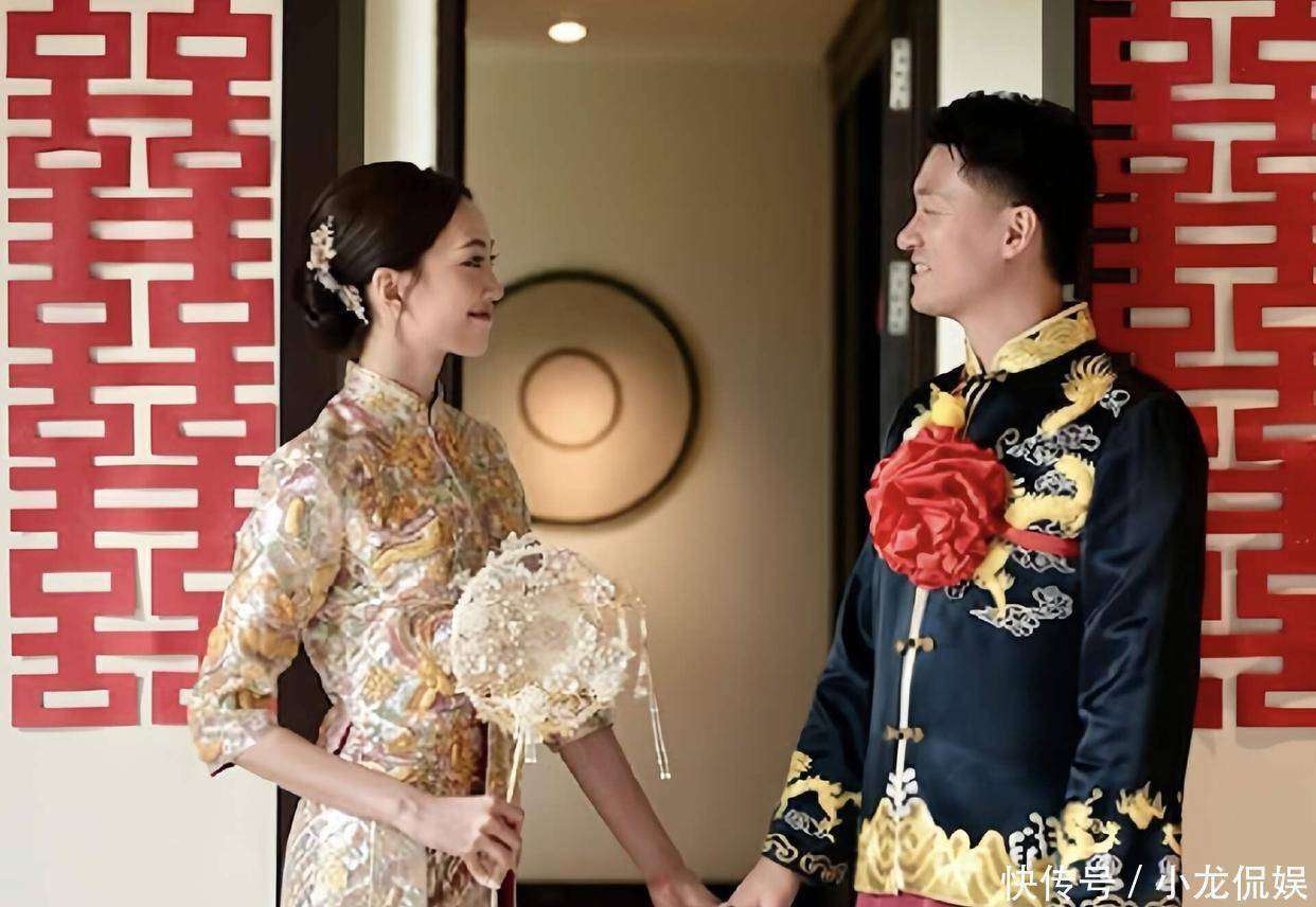 在巴厘岛结婚身材高挑拥有超级大长腿冰球突破游戏网站恭喜！香港人气女星(图2)